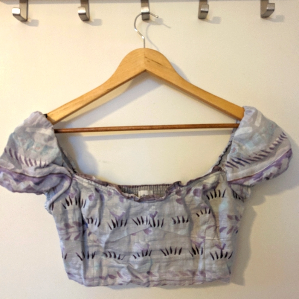 Aritzia Wilfred Wander Puff Sleeve Cropped Top